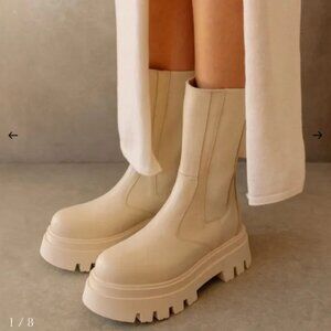 All Rounder - White Leather Boots